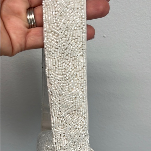 Lulu | Beaded Bag w/ Rhinestone Embellishments 🤍 - Picture 6 of 13